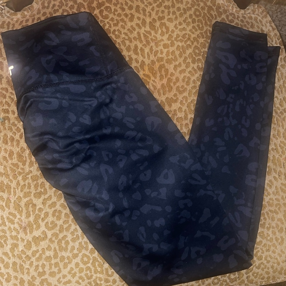 Scrunch butt leggings from Echt apparel